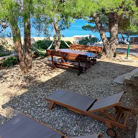 Fisherman's House Mladen Holiday home *