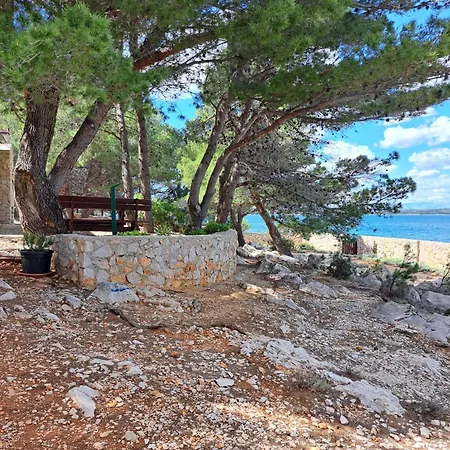 Fisherman's House Mladen Holiday home